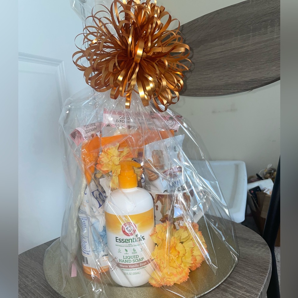 Spa Gift Bask